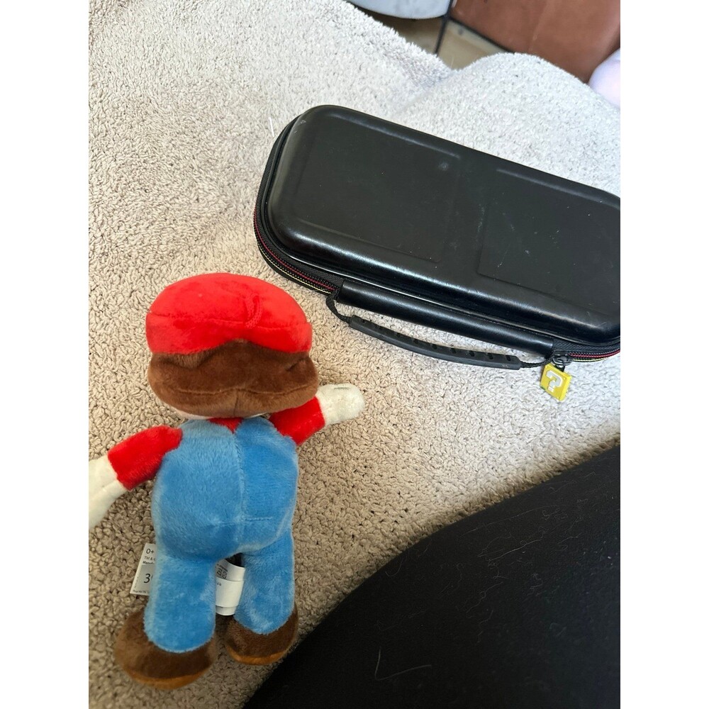 Nintendo switch bundle - Picture 2 of 3